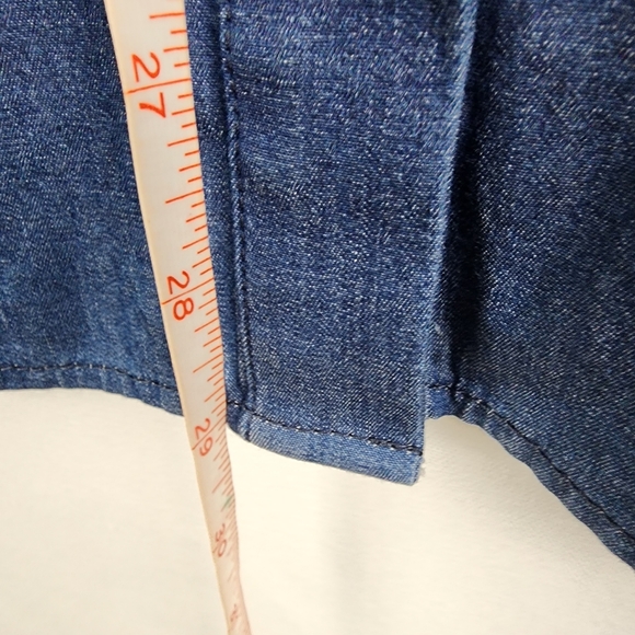 Lafayette 148 New York Chambray Snap Button Down Shirt SIZE Small - Picture 6 of 6